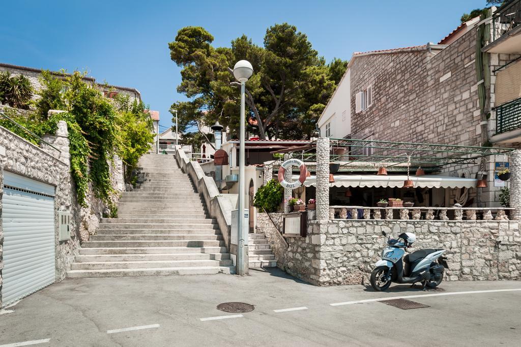 Old Town Accommodation Bol Exterior foto